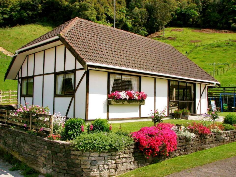 Westminster Holiday Home Роторуа Экстерьер фото