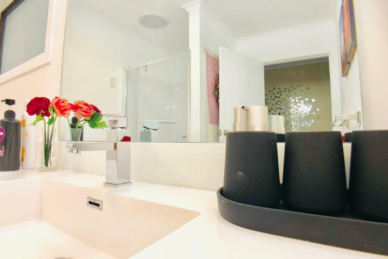 Westminster Holiday Home Роторуа Экстерьер фото